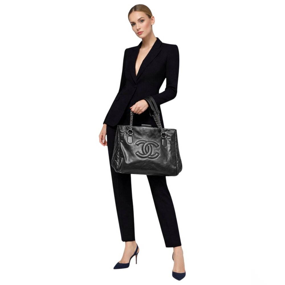 CHANEL PERFECT DAY EXTRA LARGE TOTE BAG NEW WITH TAGS